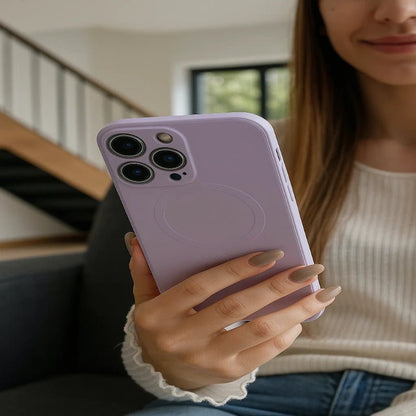 Flexible Magnetic Silicone iPhone 17 Case