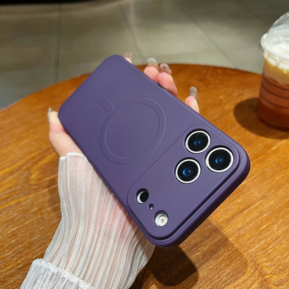 Flexible Magnetic Silicone iPhone 17 Case