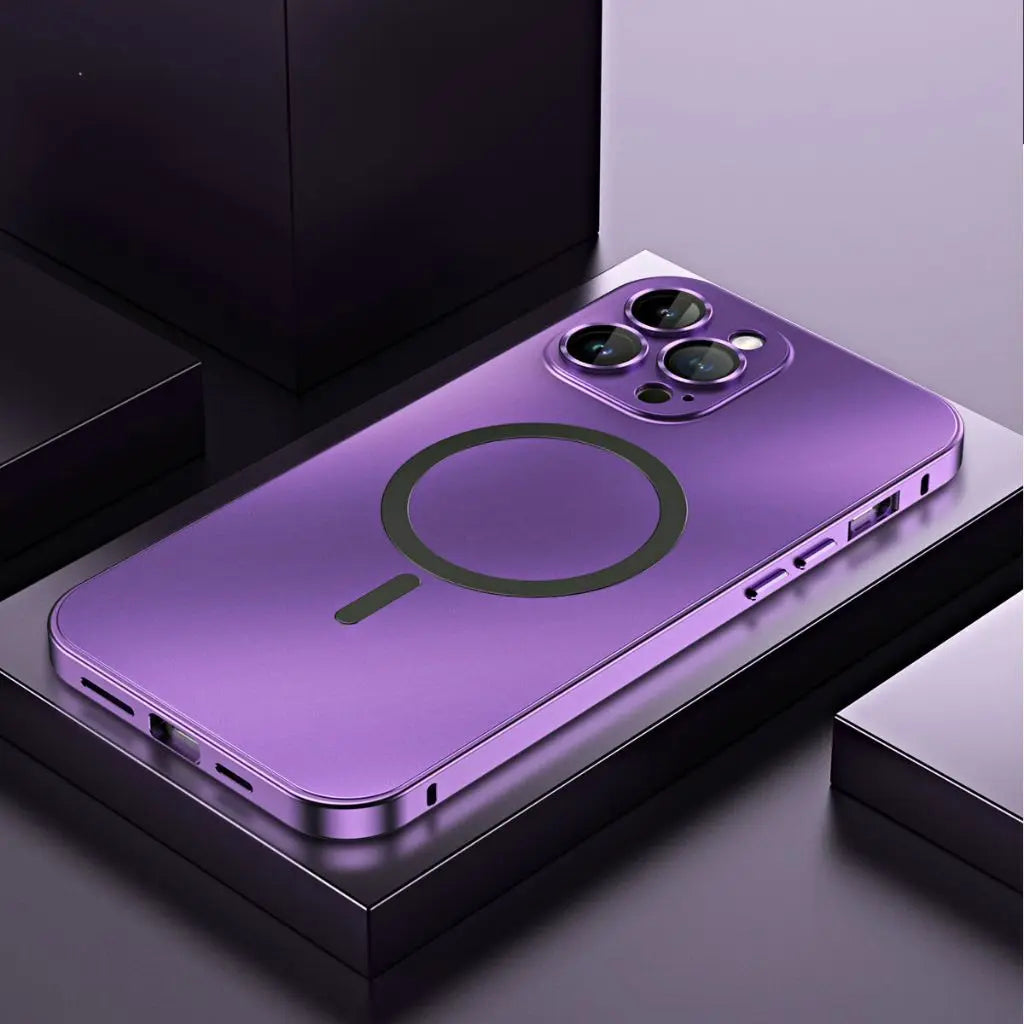 Strong Slim MagSafe Phone Cover