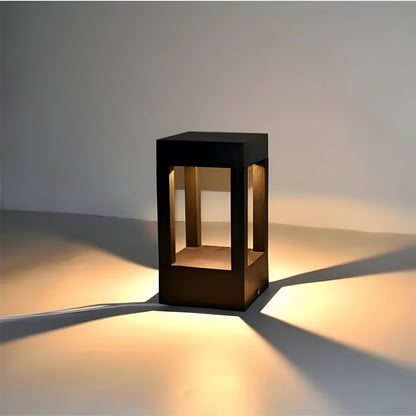 Outdoor Solar Powered Aluminum Garden Lamp