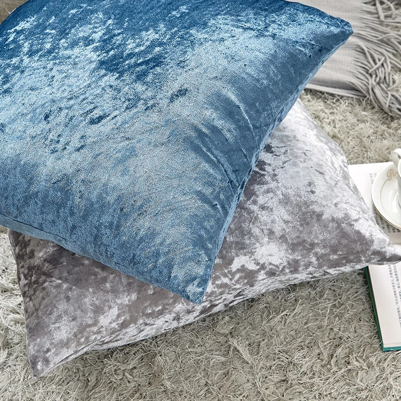 Plush Pillow Cover – Elegant Home Decor