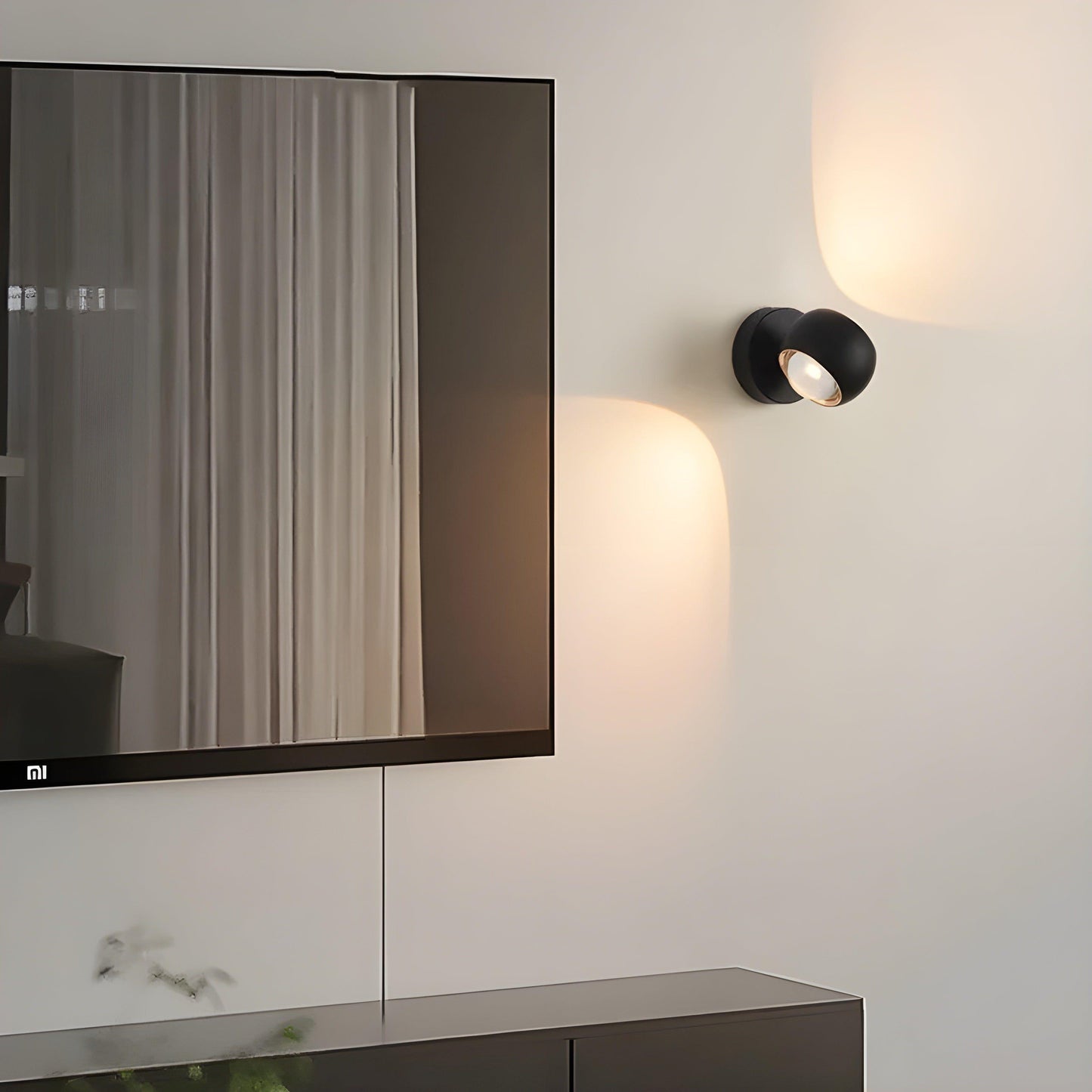 Contemporary Adjustable Indoor Wall Light