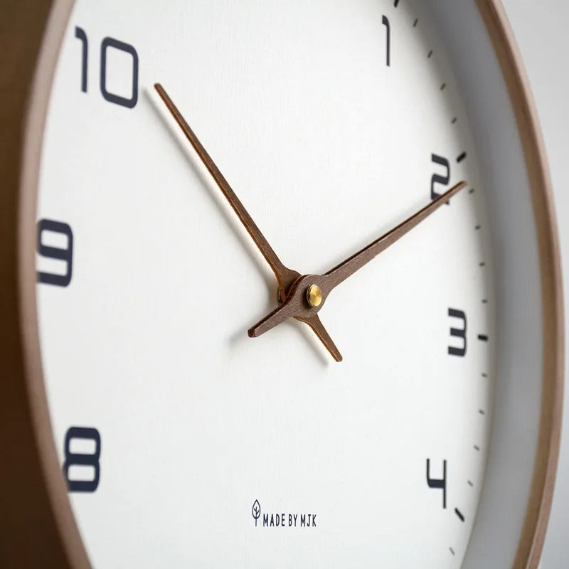 Simple Modern Metal Wall Clock