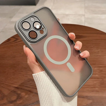 Durable Phone Case with Magnetic Closure and Shockproof Protection