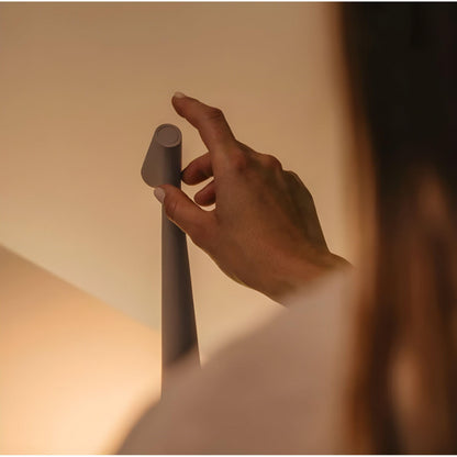 Simple Modern LED Desk Lamp