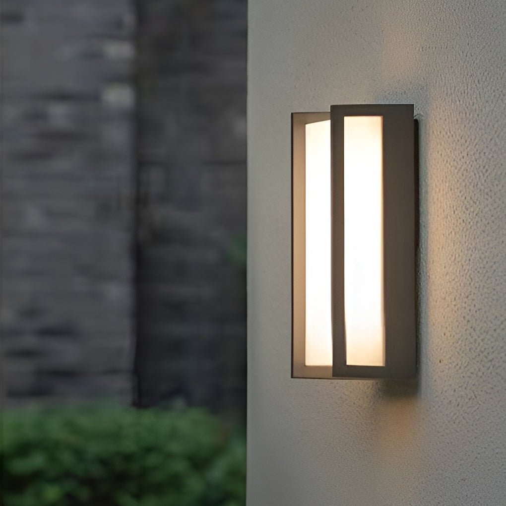 Simple Waterproof Outdoor LED Wall Lamp