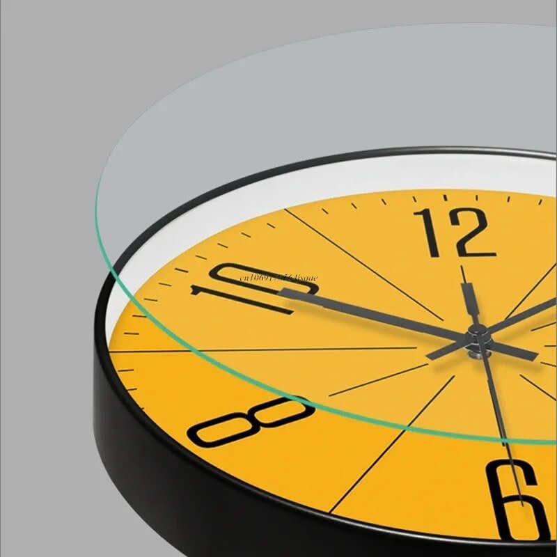 Simple Scandinavian Silent Wall Clock