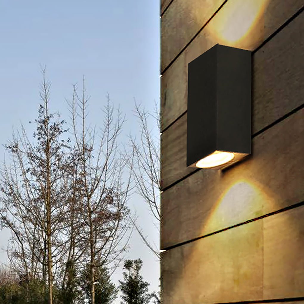 Stylish Outdoor LED Wall Lamp for Patio Garden