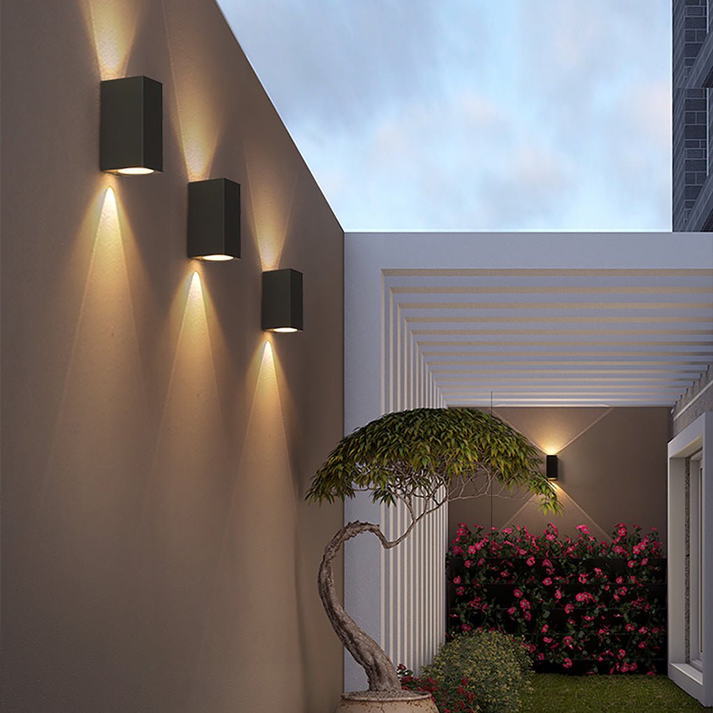 Stylish Outdoor LED Wall Lamp for Patio Garden