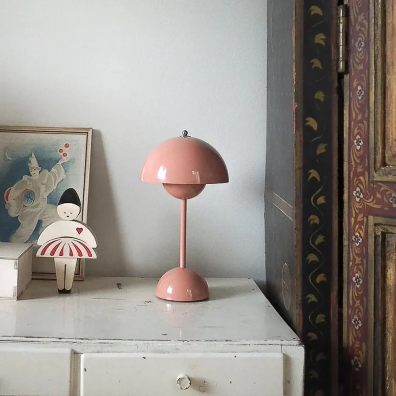 Sleek Sensor Desk Lamp