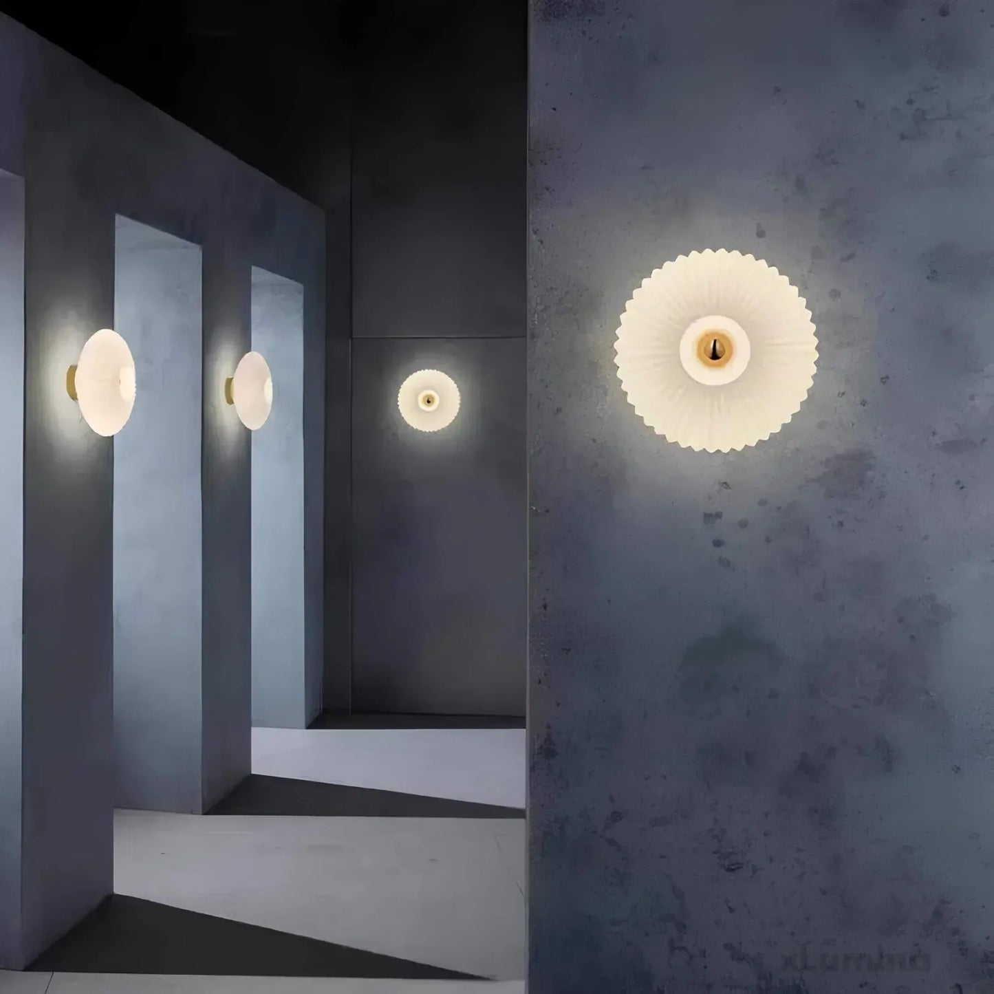 Stylish Wave Glass Wall Light