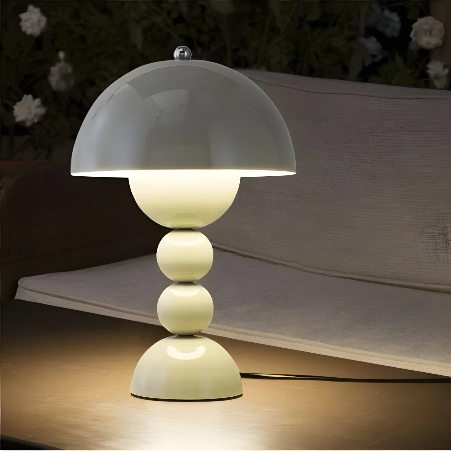 Simple White Dimmable Desk Lamp