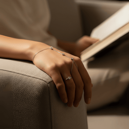 Sparkling Crystal Palm Ring Bracelet with Adjustable Fit