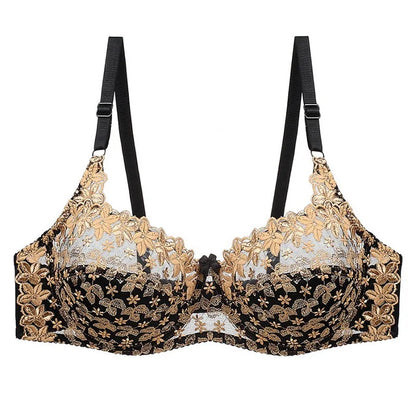 Plus-size push-up bra in embroidered lace
