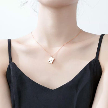 Romantic Heart Pendant Necklace