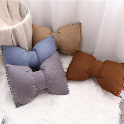 Stylish Arch Shaped Throw Pillow
