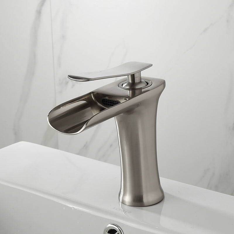 Stylish Bathroom Faucet – Luxury Look