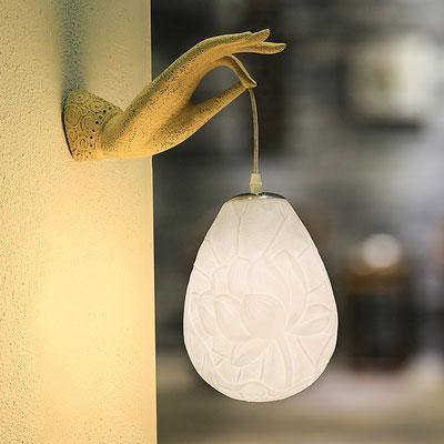Elegant Asian Style Lotus Wall Light