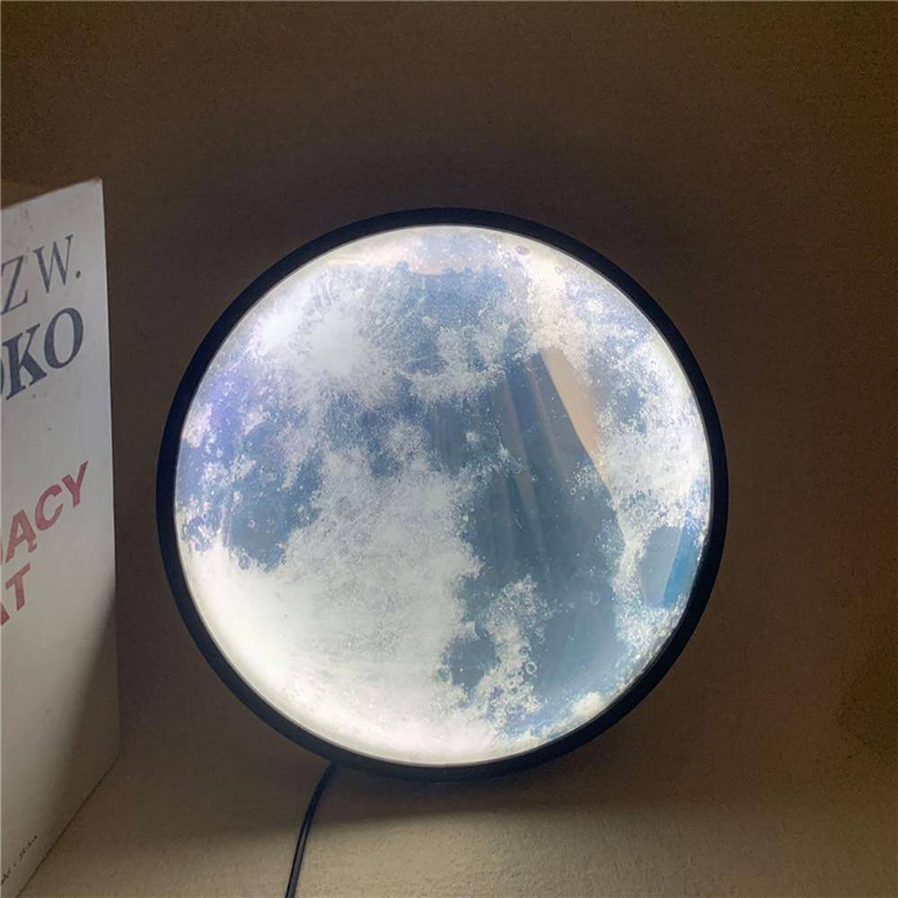 Stylish Contemporary Round Wall Light