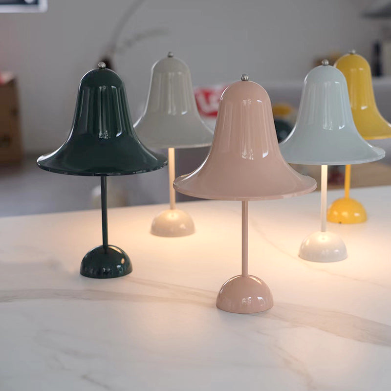 Traditional Style Rechargeable Desk Lamp
