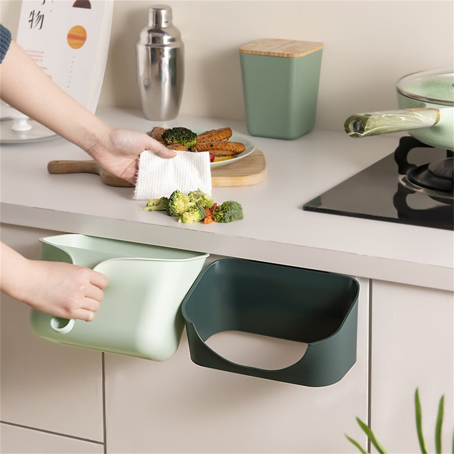 Easy Pull Out Kitchen Waste Bin