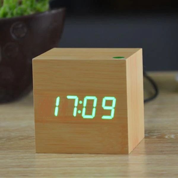 Stylish Wood LED Desk Clock Noxord