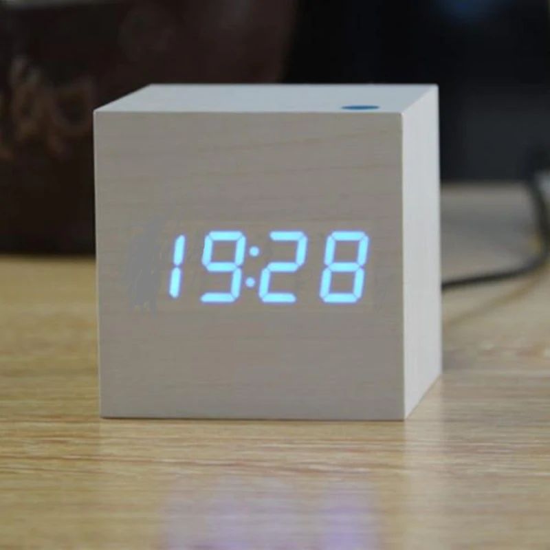 Stylish Wood LED Desk Clock Noxord