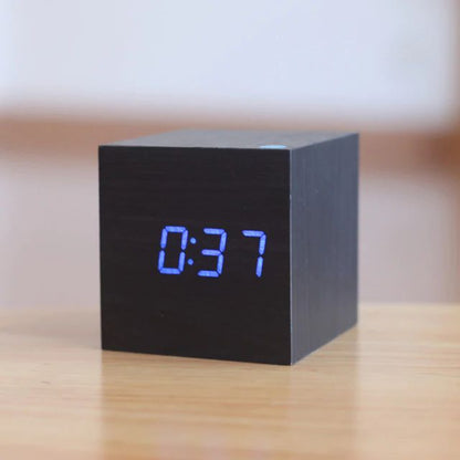 Stylish Wood LED Desk Clock Noxord