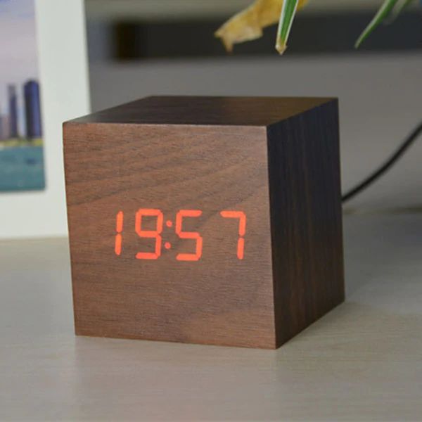 Stylish Wood LED Desk Clock Noxord - Cofik