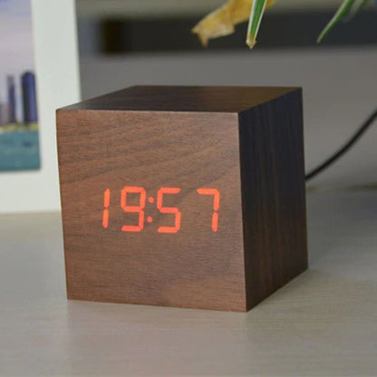 Stylish Wood LED Desk Clock Noxord - Cofik