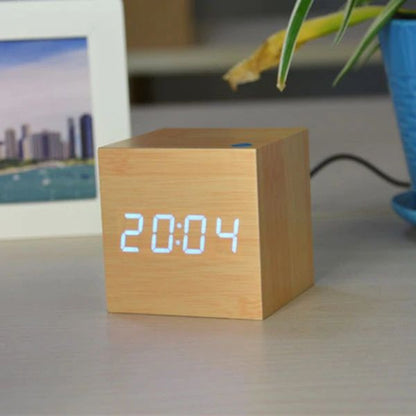 Stylish Wood LED Desk Clock Noxord