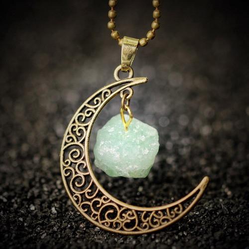 Natural Stone Pendant Necklaces