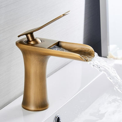 Stylish Bathroom Faucet – Luxury Look