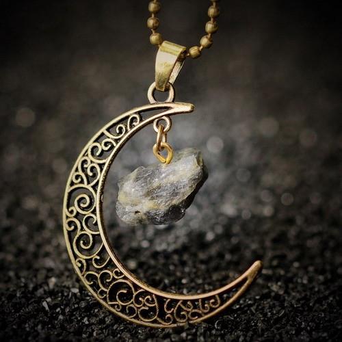 Natural Stone Pendant Necklaces