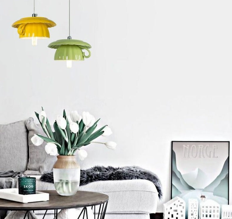 Ceramic Table Lamp in Soft White Style