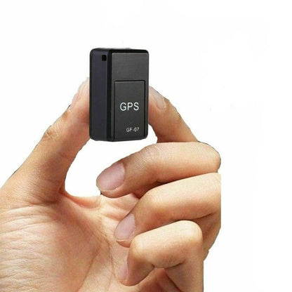 Small Portable Live GPS Tracking Device
