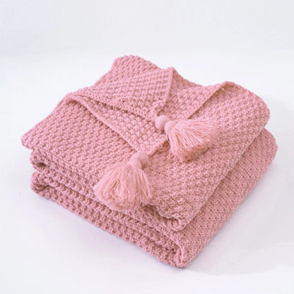 Cozy Nordic Throw Blanket