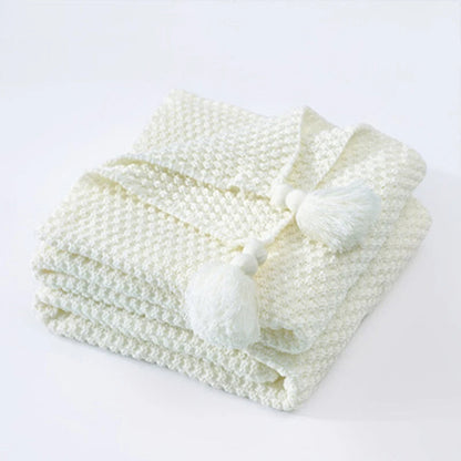 Cozy Nordic Throw Blanket