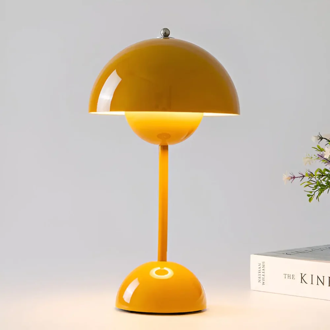 Simple Nordic Style Table Light