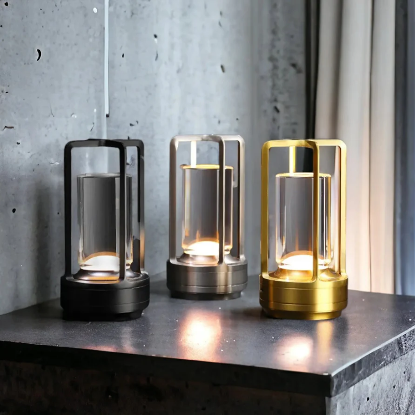 Contemporary Cordless Desk Light