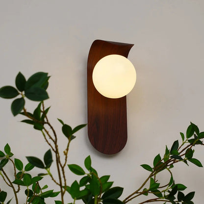 Elegant Contemporary Wall Light Fixture
