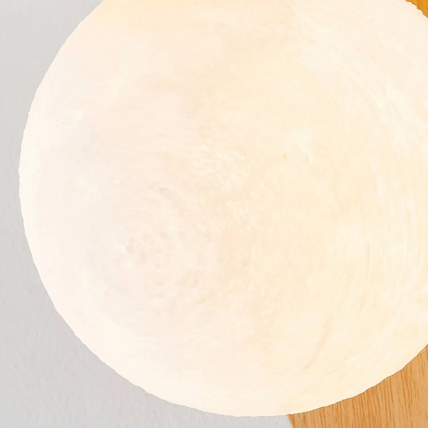 Elegant Contemporary Wall Light Fixture