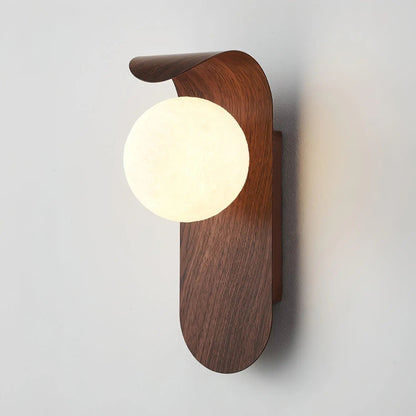 Elegant Contemporary Wall Light Fixture