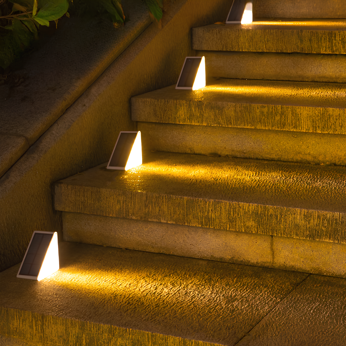 Bright LED Stair Lamp – Soft Solar Lighting