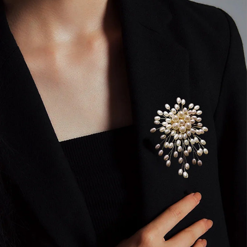 Elegant Pearl Pin for Ladies