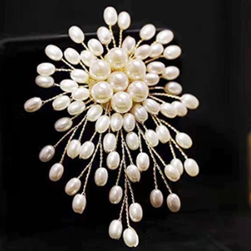 Elegant Pearl Pin for Ladies