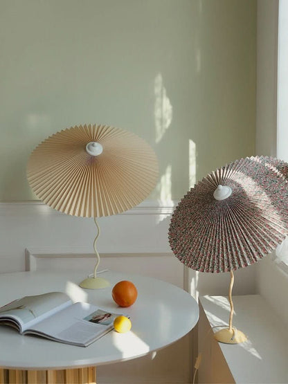 Chic Spiral Table Lamp