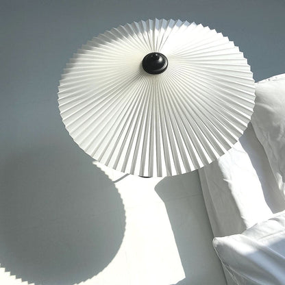 Chic Spiral Table Lamp