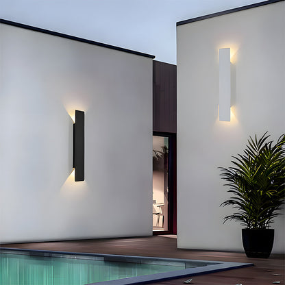 Durable Outdoor Weatherproof Wall Light