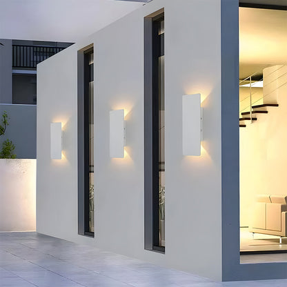 Durable Outdoor Weatherproof Wall Light